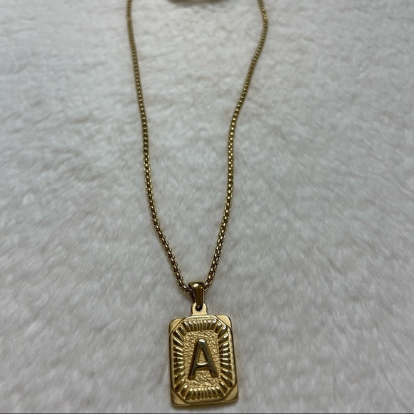 A, B Initial Necklace_Square Shape - Picture 3 of 8